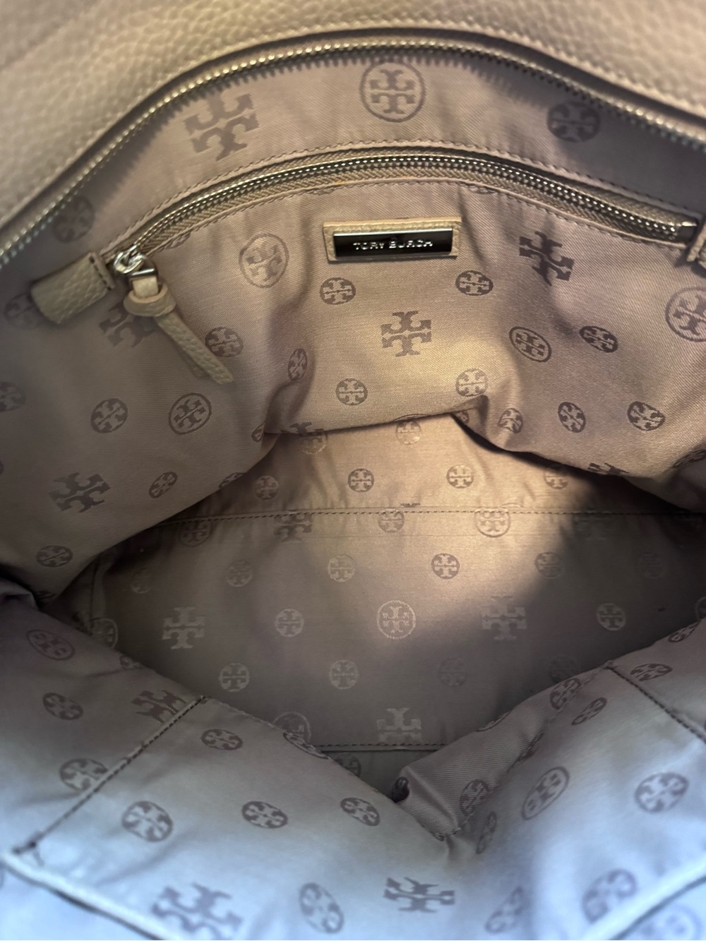 Tory Burch Thea Gray Pebbled Leather Tote - Picture 4 of 10